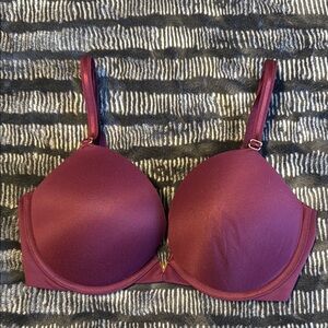 Victoria Secret 36D Push up 🌺
